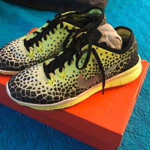 Brand New Nike Shoes!! Open to Offers!!